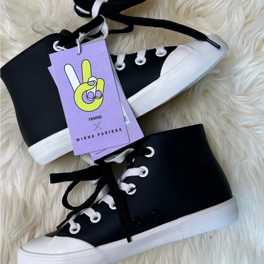 PEACE REIMA & MINNA PARIKKA SNEAKERS kids size 36 NWT - Picture 3 of 13